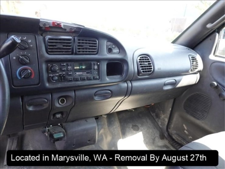 2001-dodge-2500-image-4