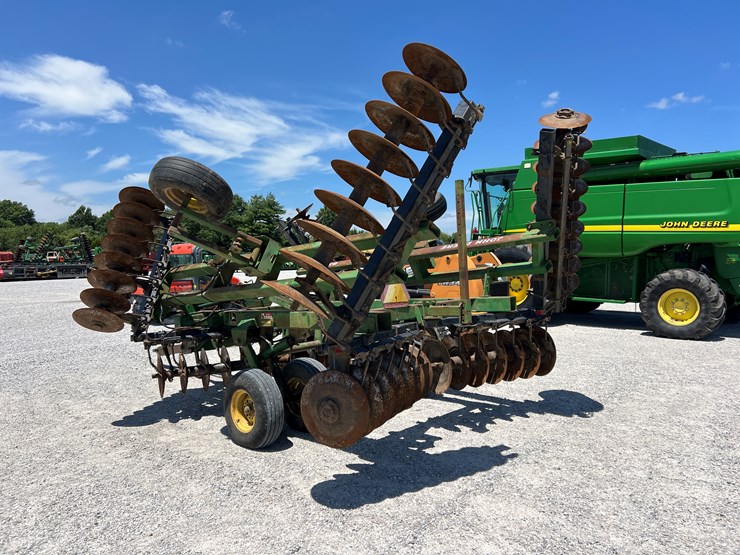 john-deere-630-image-8