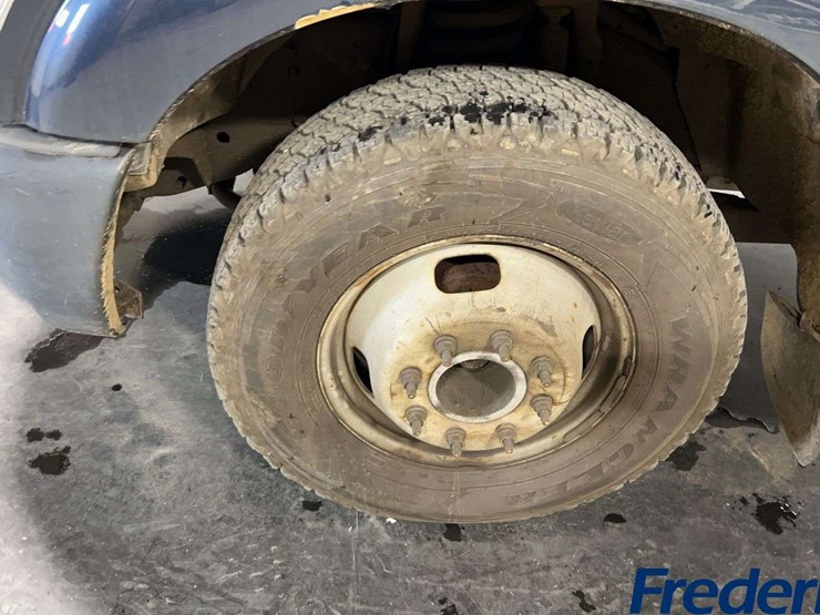 2016-ford-f350-image-24