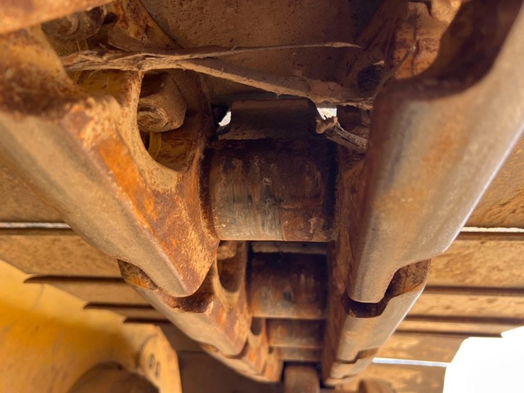 2019-caterpillar-d6t-lgp-image-13