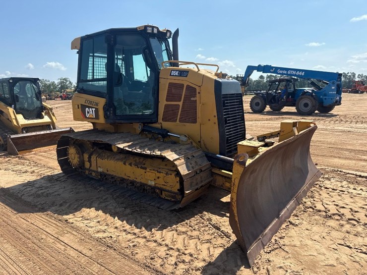 2016-caterpillar-d5k2-lgp-image-7