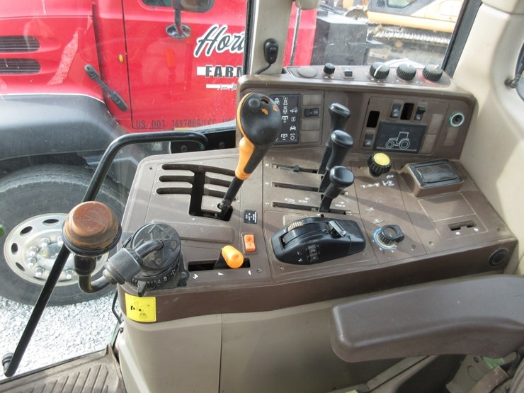 john-deere-6420-image-16