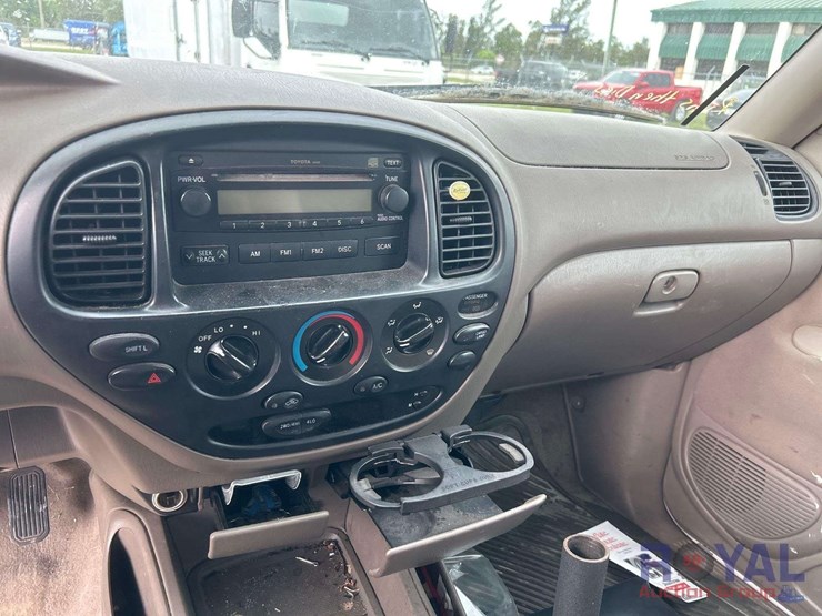 2006-toyota-tundra-image-15