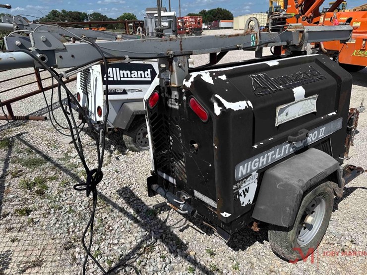 allmand-nite-lite-pro-ii-towable-light-tower-image-2
