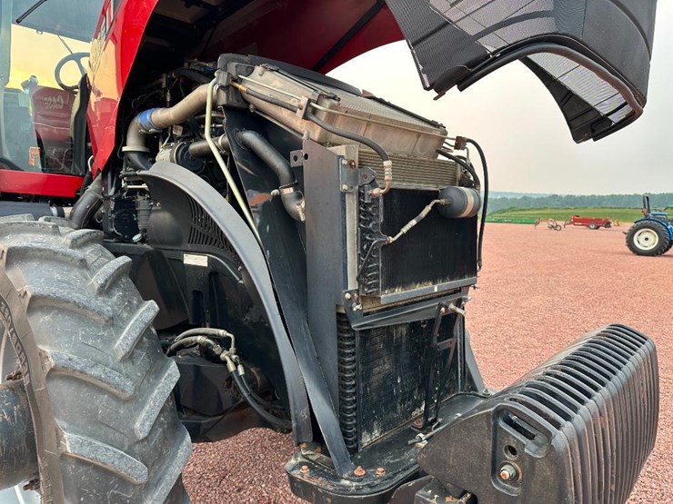 2012-case-ih-magnum-260-image-44