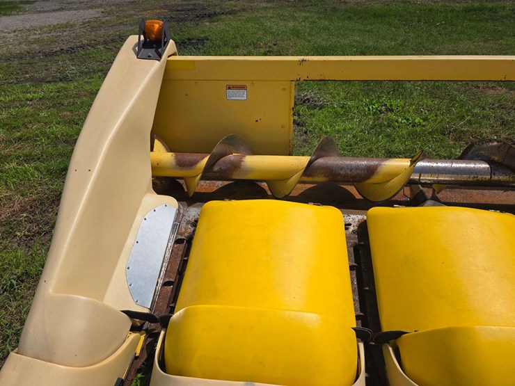 new-holland-996-image-6