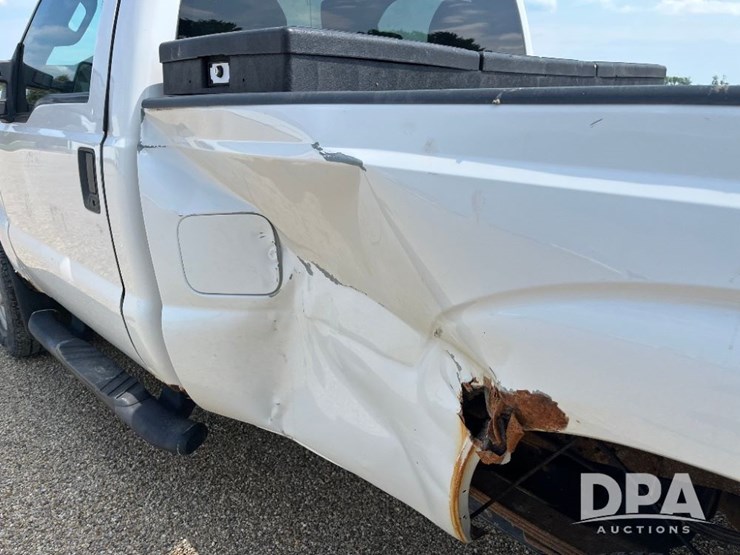 2011-ford-f250-image-44