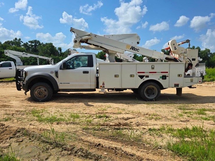 2019-ford-f550-image-2