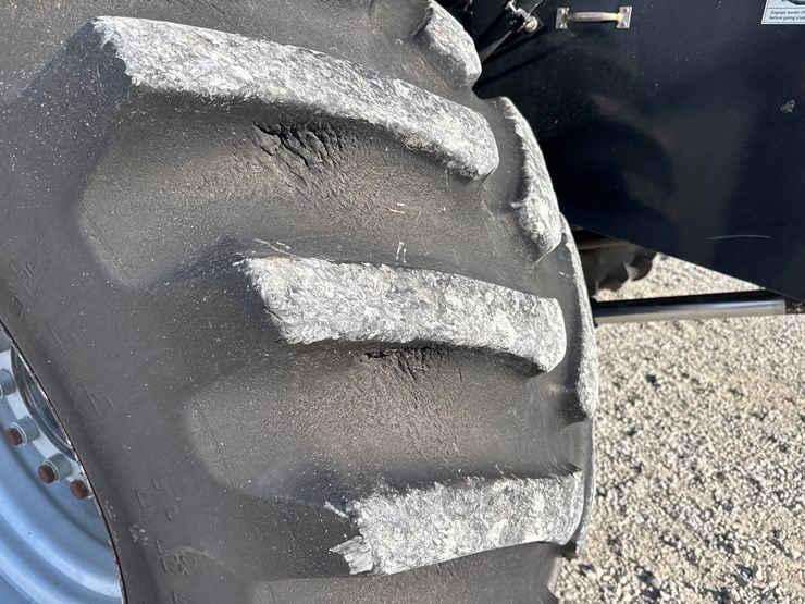 massey-ferguson-8780-image-14