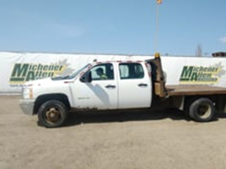 2014-chevrolet-silverado-3500hd-image-5