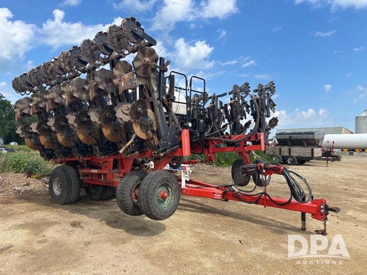 john-deere-6-image-1