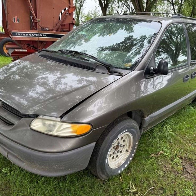 1997 DODGE CARAVAN