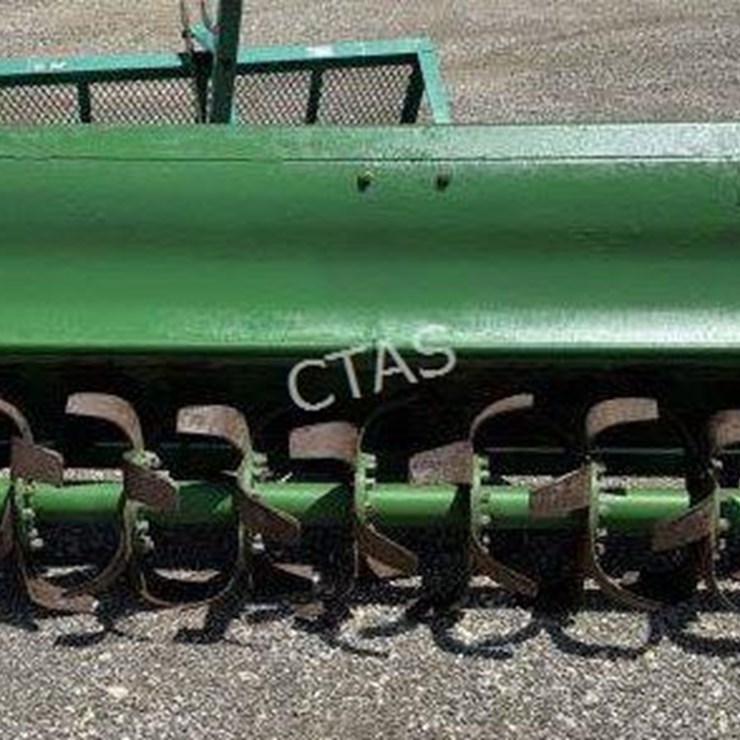 JOHN DEERE 673