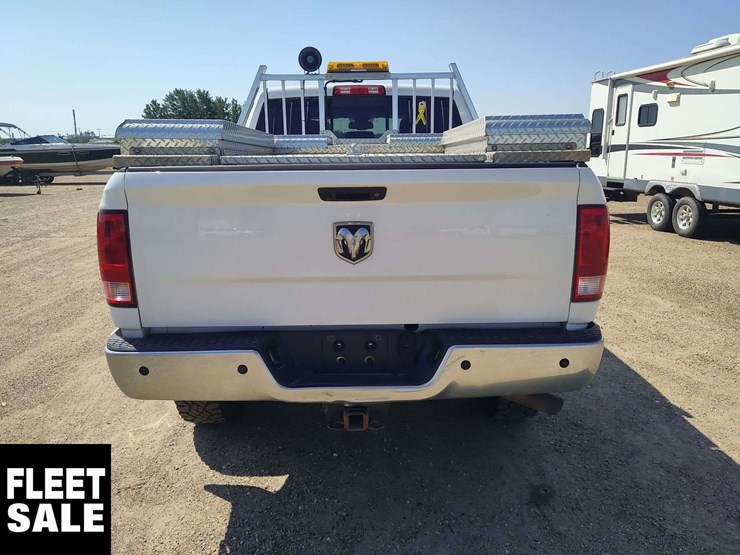 2014-ram-2500-slt-image-19