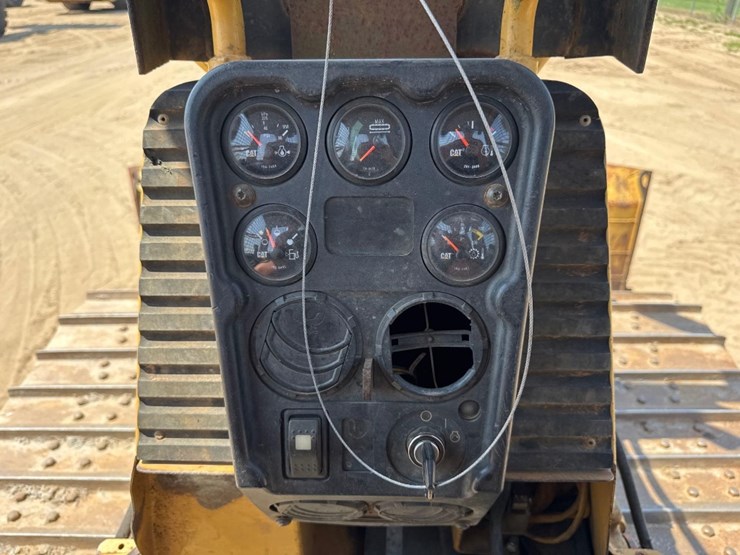 2006-caterpillar-d5g-lgp-image-25