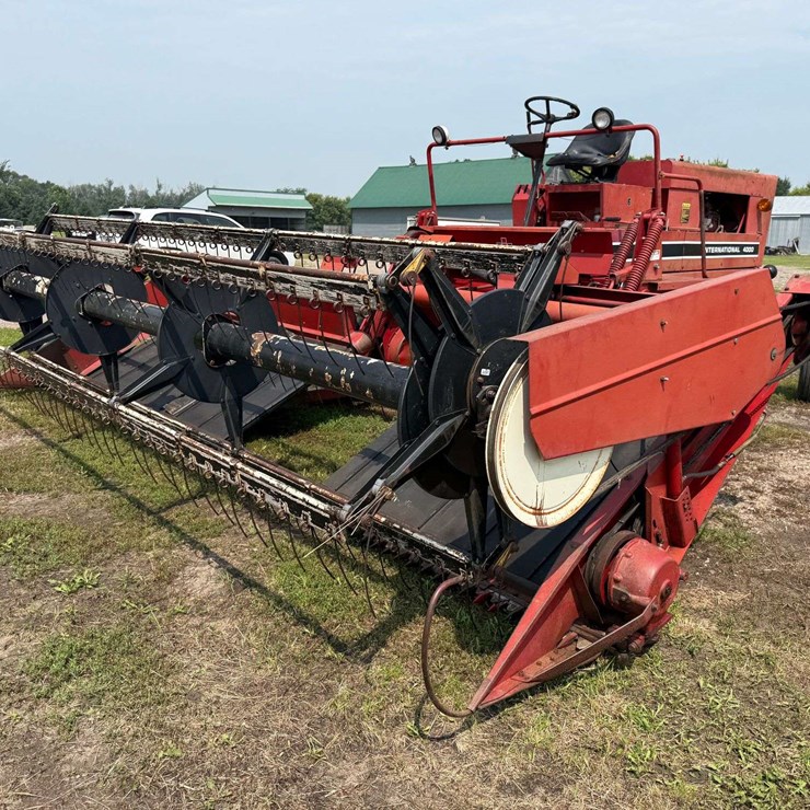 INTERNATIONAL 4000