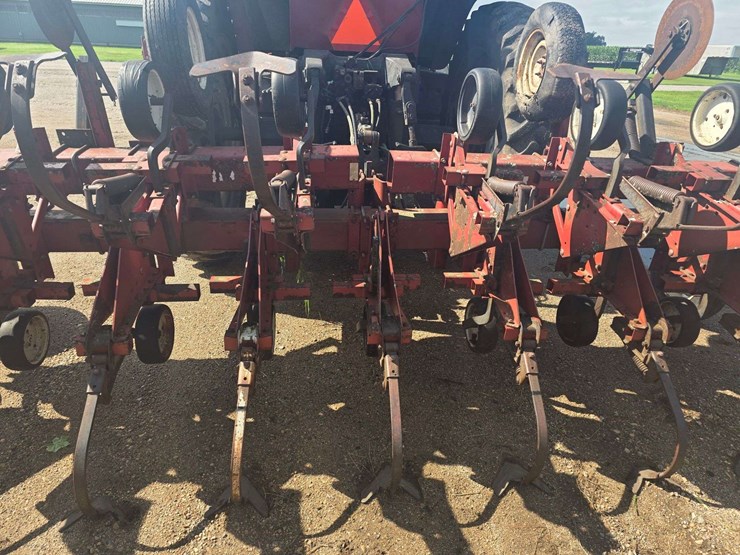 case-ih-183-image-4