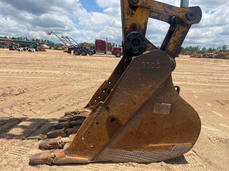 2006-caterpillar-330dl-image-11