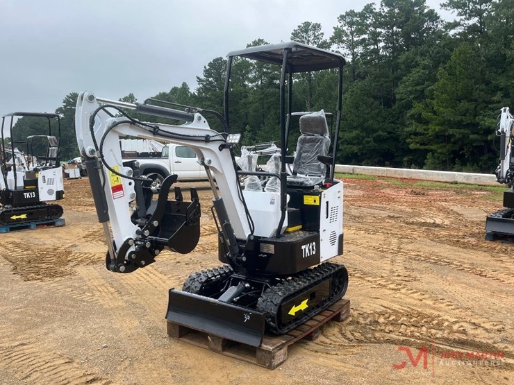 unused-2025-tk13-mini-crawler-excavator-image-2