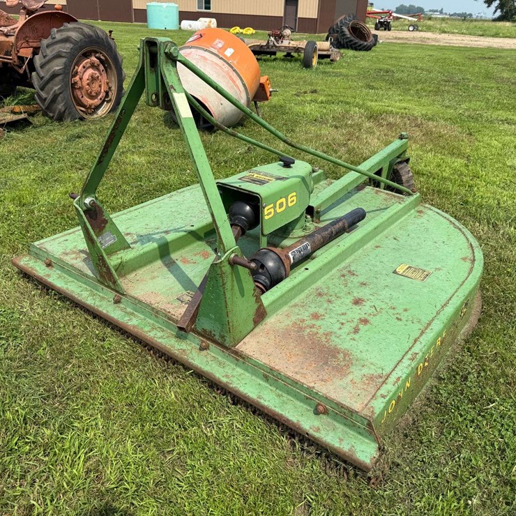 JOHN DEERE 506