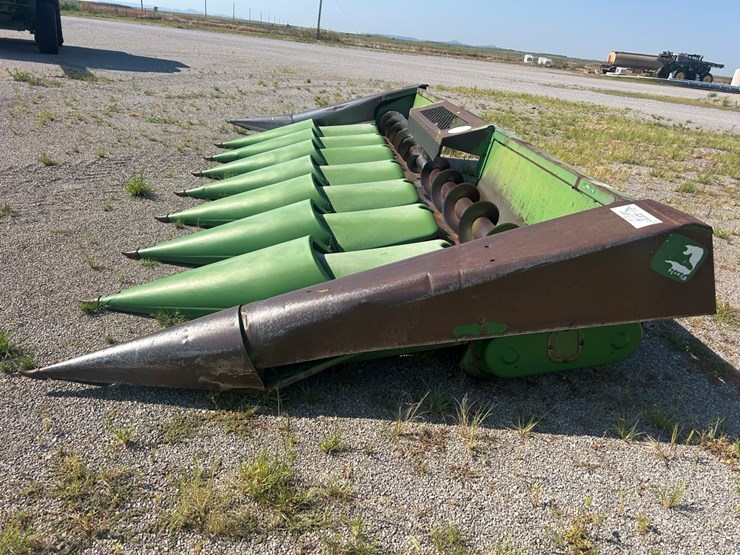 john-deere-843-image-11