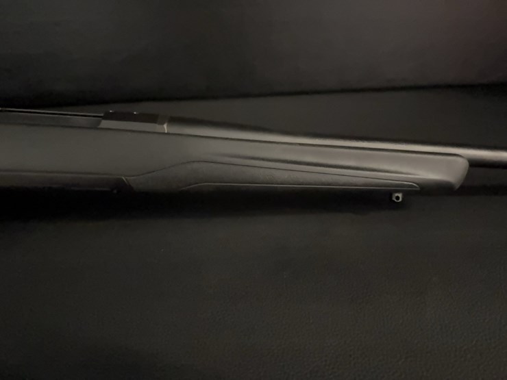 browning-x-bolt-rifle-image-4