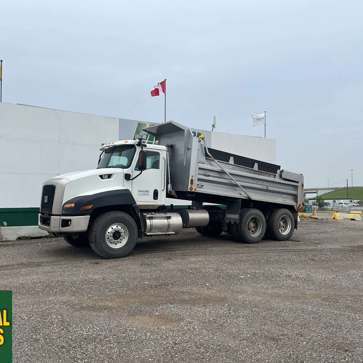 2014 CATERPILLAR CT660