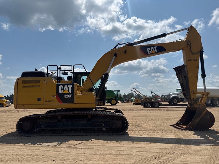 2018-caterpillar-326fl-image-5
