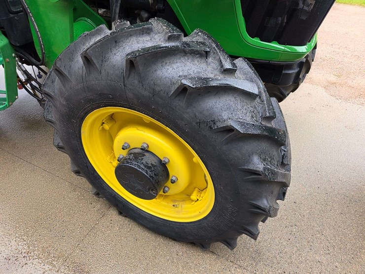 2007-john-deere-5525-image-11