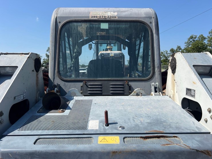 2016-takeuchi-tl8-image-20