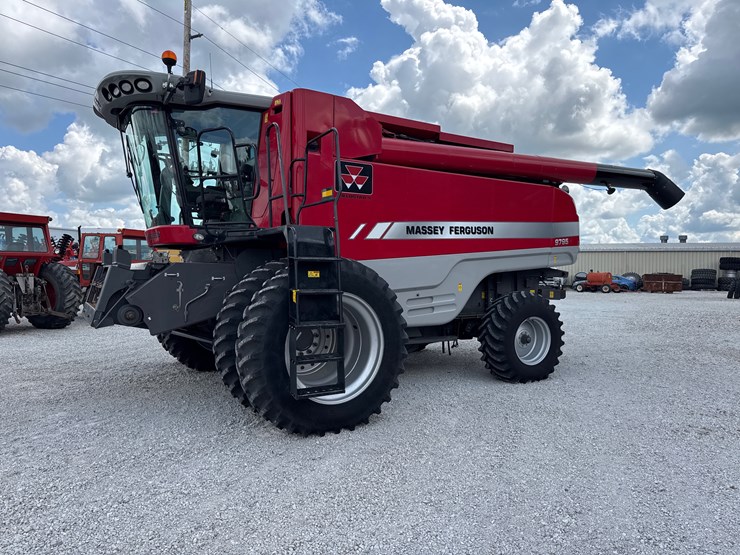 massey-ferguson-9795-image-1