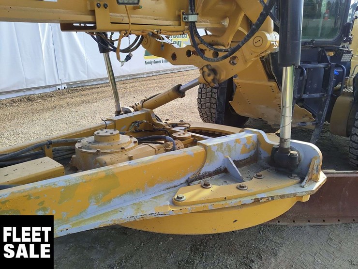 2020-caterpillar-14-image-41