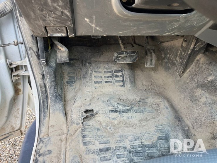 2011-ford-f250-image-53