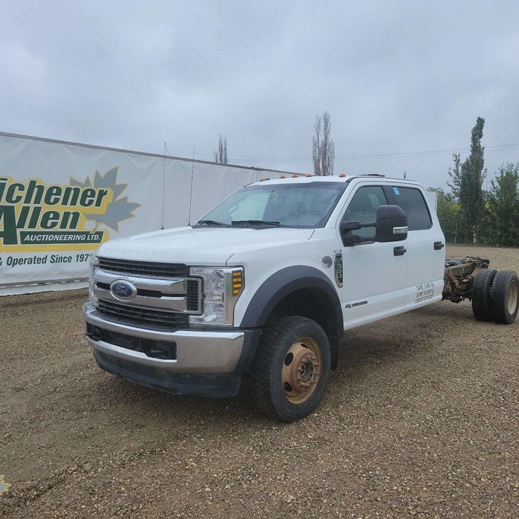 2018 FORD 550