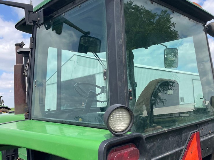 john-deere-4755-image-53