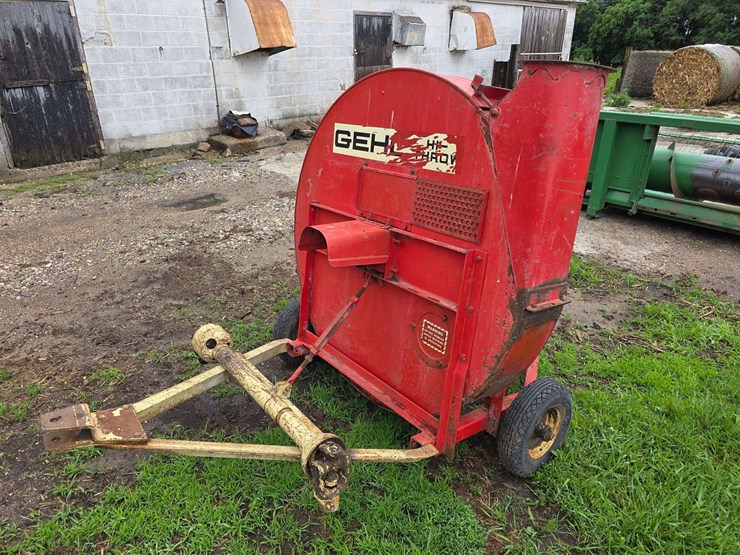 gehl-hi-throw-silage-blower,-540-pto,-working-order-last-time-it-was-used,-model:-pb88,-sn:-6256-image-1