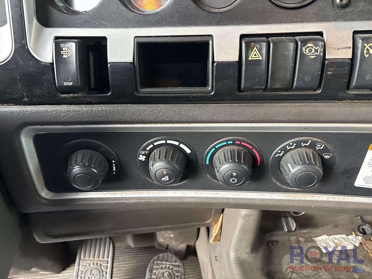 2015-kenworth-t400-image-19