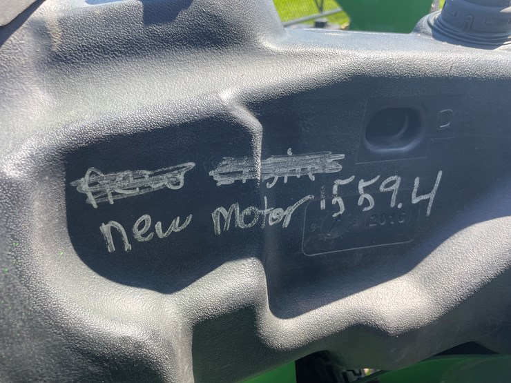 2016-john-deere-z915b-image-24