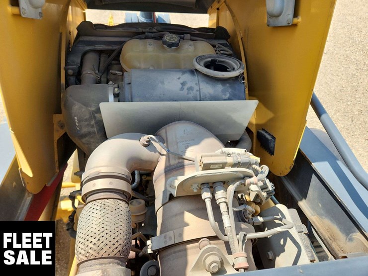 2014-deere-310sk-image-24