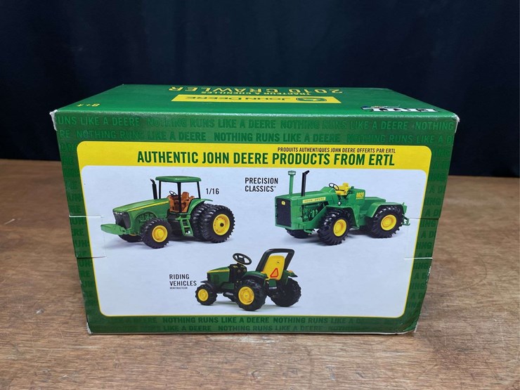 1/16-john-deere-2010-crawler-nib-ertl-image-5