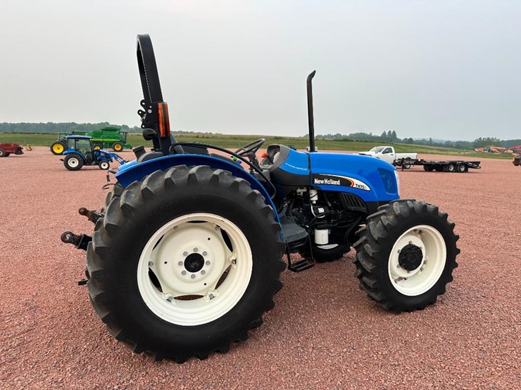 2005-new-holland-tn75a-image-4