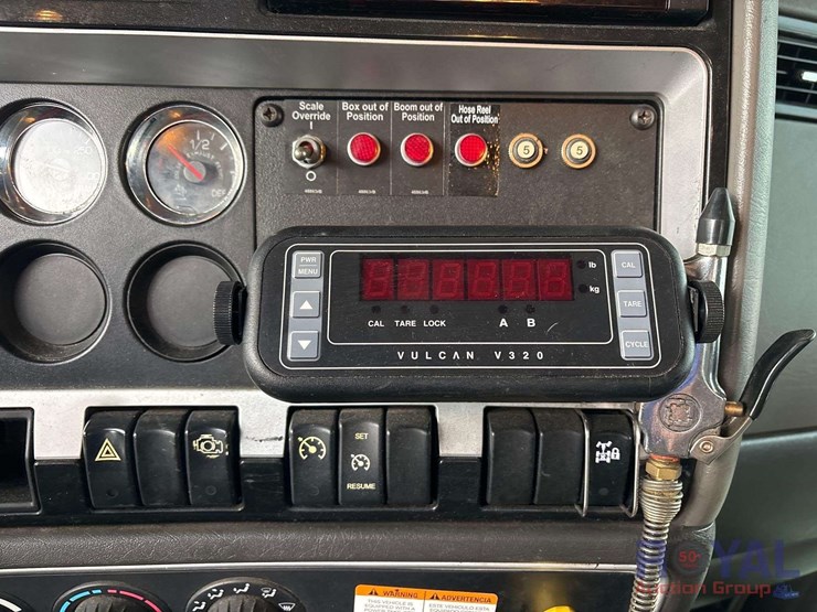 2015-kenworth-t400-image-21
