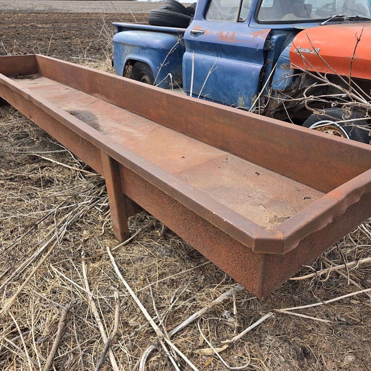 18’ Steel Feed Bunk