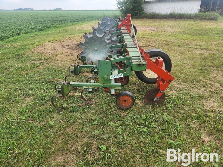 glencoe-8r30-row-crop-cultivator-image-4