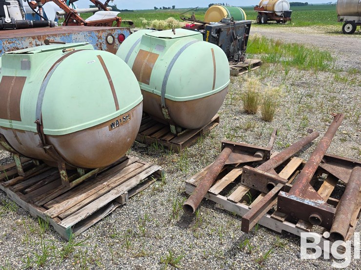 walsh-saddle-tanks-w/mounting-brackets-image-3