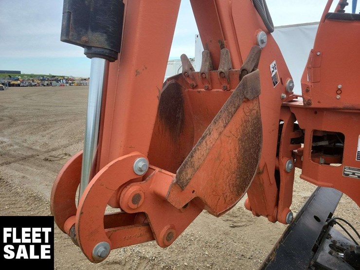 2007-ditch-witch-rt75-image-28