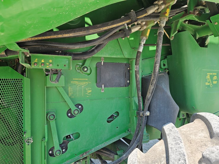 2001-john-deere-9650-sts-image-17