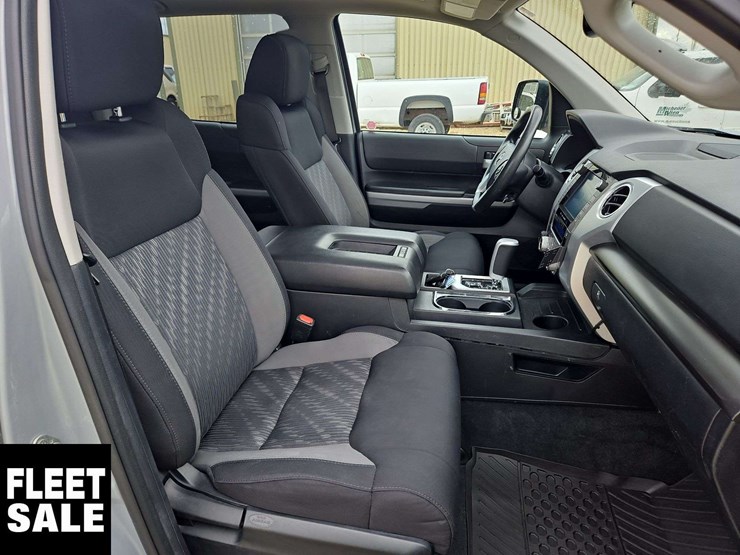 2020-toyota-tundra-image-19