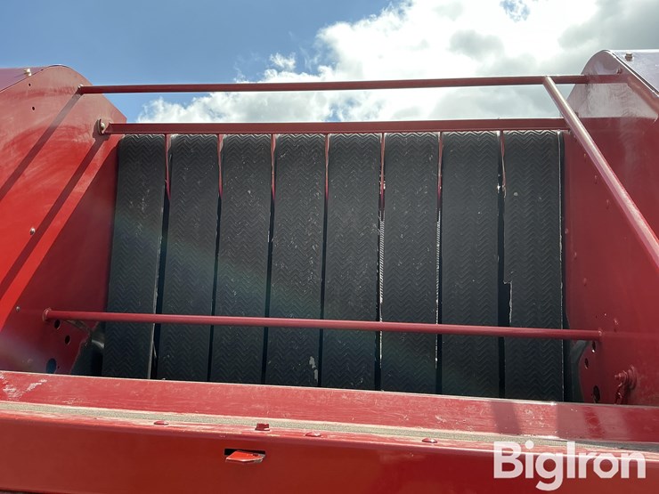 2013-case-ih-rb564-image-20