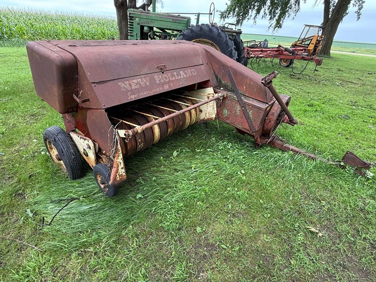 new-holland-67-image-7